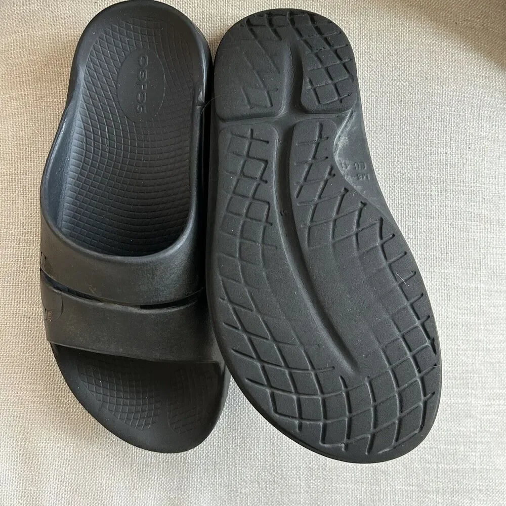 Oofos Original Sandal Slides Size 8 Mens 10 Womens Black Comfort Shoes Outdoor